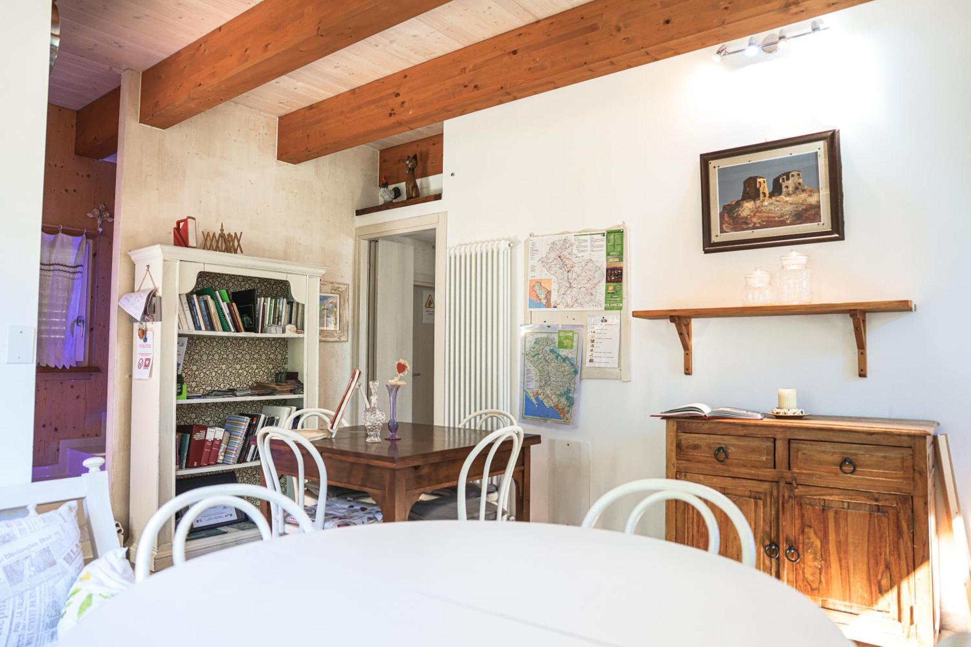 B&B Cadrecca Tra Terra Luna E Mare Licciana Nardi Exterior foto
